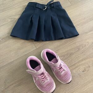 Girls skirt -6 and sneakers ASICS 1 size